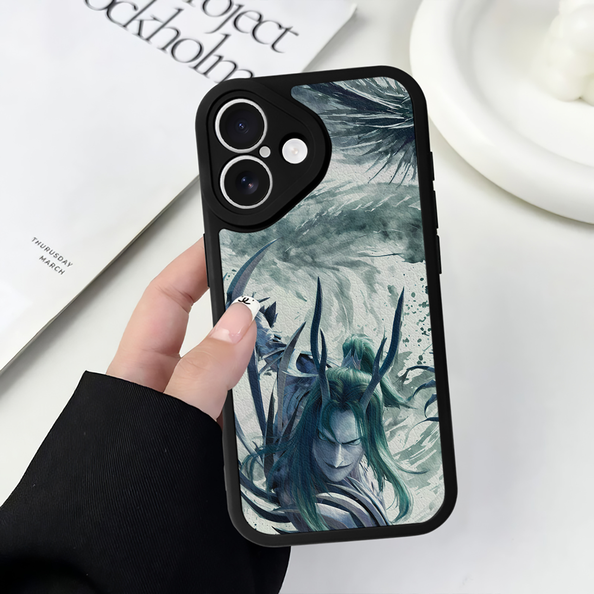 （画像用） Ne Zha 2 ナタ 魔童の大暴れ 【iPhone 16シリーズ対応】シリコンスマホケース（レザー調） 材質：シリコン